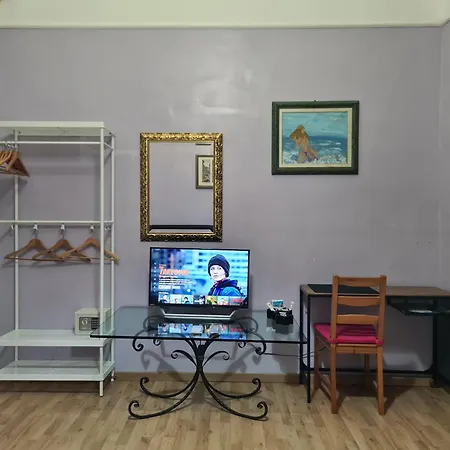 And Comfort 4*
